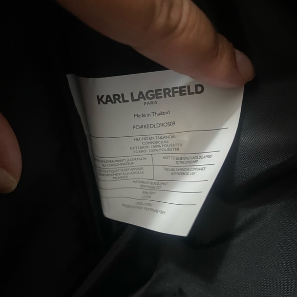 NWT! Karl Lagerfeld duffle bag carry on bag black white overnight bag - Picture 7 of 8